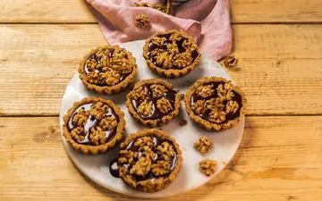 طرز تهیه تارت گردویی | همه دوسش دارن