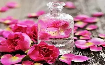  طرز استفاده از گلاب برای داشتن پوستی زیبا