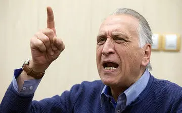 بغض های بازیگر معروف در روی آنتن زنده/ فیلم