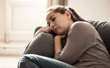 چرا بعضی افراد دچار افسردگی فصلی می‌شوند؟