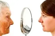 بدن شما چند سالش است؟ ۴ نشانه پنهان که می‌گویند «سن بیولوژیک» شما از شناسنامه‌تان بیشتر است!
