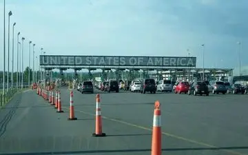 آمریکا ۶۰ ایرانی را در مرز کانادا بازداشت کرده است