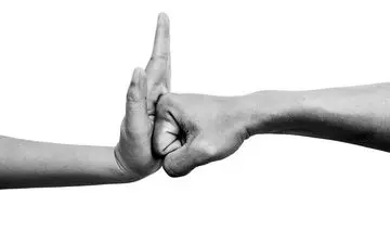 بحران کرونا و افزایش خشونت