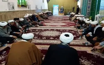 اگر بتوانیم مشکلات مردم را حل کنیم خدا هم گره از کار ما باز می کند