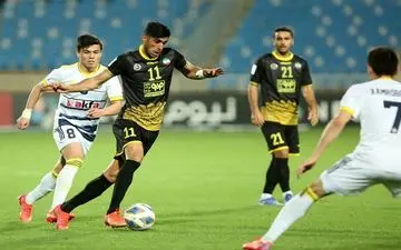 شکست یک نیمه‌ای سپاهان ۱۰ نفره مقابل التعاون 