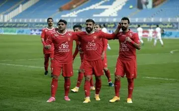 سوار و پیاده شدن بین راهی مسافران قطار پدیده (شهرخودرو)!