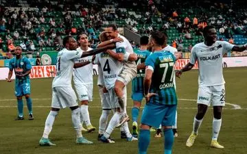 پیروزی شیرین تیم اروپایی در حضور لژیونر استقلالی