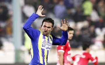 نصرتی : آنالیز تیمِ برانکو کار ساده‌ای است