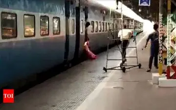  این مامور قطار، ناجی جان مسافر زن شد