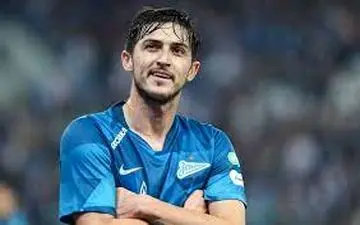 افشای دستمزد نجومی سردار آزمون در بایرلورکوزن آلمان !