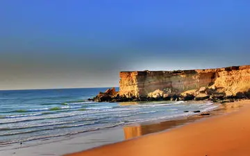 محدودیت های کرونایی قشم برای ۲ هفته دیگر تمدید شد