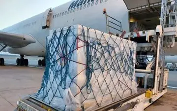  وزیر بهداشت خواستار عودت 820 هزار دز واکسن غیرمجاز شد