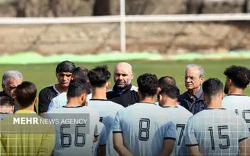 خط قرمز کادر فنی استقلال برای آبی‌پوشان