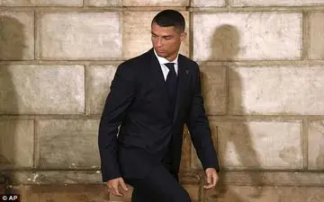  شیطینت های رونالدو در دیدار با پرزیدنت! 