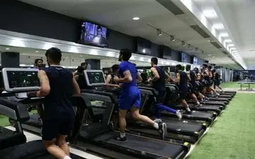  تمرین وزنه استقلالی ها در غیاب چشمی و 4 بازیکن دیگر