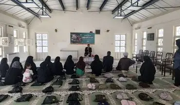 توزیع ۲۲۰۰ بسته لوازم‌التحریر توسط بنیاد علوی استان کرمانشاه