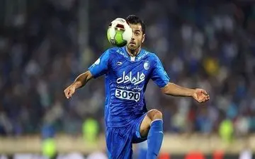 ستاره استقلالی به غیبت کاپیتان پرسپولیس در تیم ملی واکنش نشان داد