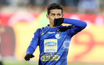 
نگرانی بزرگ هواداران استقلال درباره مهدی قایدی ؛ ستاره محبوب فرهاد مجیدی در آستانه جدایی