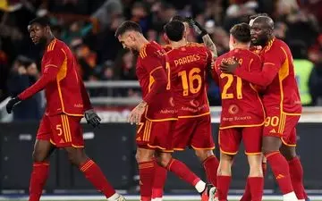 پیروزی خانگی رُم با گل‌های دیرهنگام
