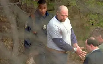 قاتل سریالی ساندویچ گوشت انسان به مشتریانش می داد!+ عکس