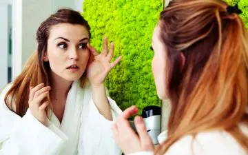 آیا می‌خواهید چند سال جوان‌تر به نظر برسید؟ رازهای لو رفته سلبریتی‌ها را بخوانید