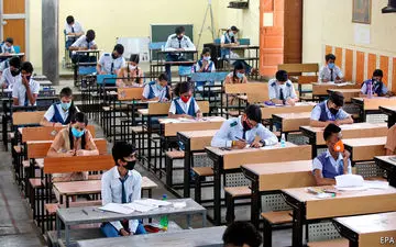 بازگشت دانش آموزان به مدارس در اروپا