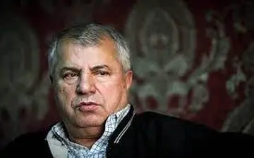 علی پروین عزادار شد