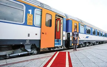 قیمت بلیت قطار و اتوبوس افزایش یافت