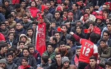 حاشیه بازی تراکتورسازی - استقلال|شفر تشویق شد، پرسپولیس فحش خورد! 