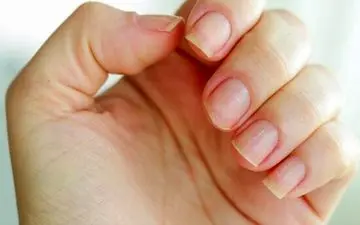 هشدار نسبت به ماده براق‌کننده و محکم‌کننده در کاشت ناخن و لاک ژل