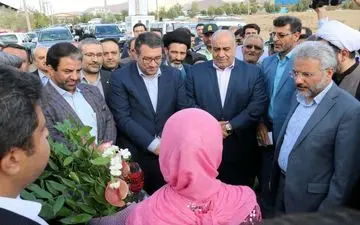 آغاز عملیات اجرایی ۵ پروژه صنعتی در شهرستان سنقر و کلیایی به روایت تصویر