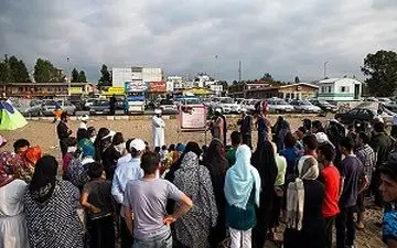 اقدام متفاوت طلبه ها در ساحل مازندران