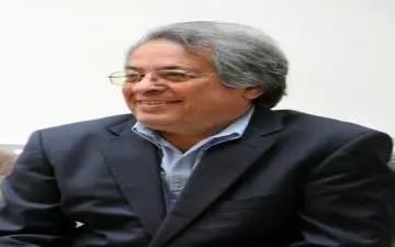  از نیاوردن عنوان «آقا» پیش از نام «شجریان» عذرخواهی می‌کنم