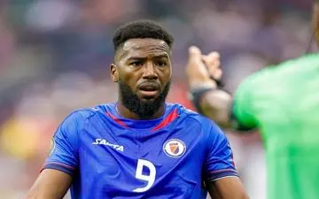 پاسخ مهاجم استقلال به موج انتقادات