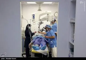 ۱۵ عمل جراحی چشم توسط وزیر بهداشت + تصاویر