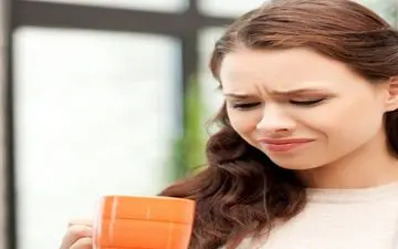 چرا دهانم همیشه مزه تلخی می دهد؟