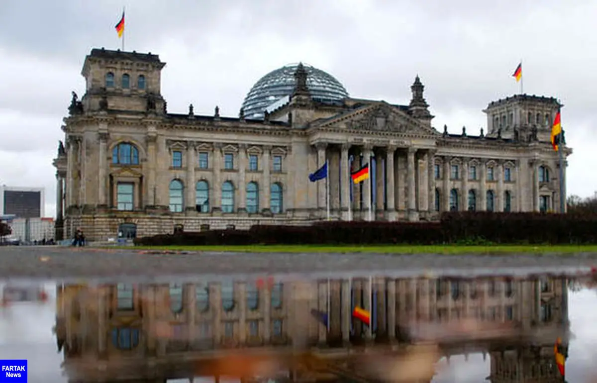 آلمان ۲ دیپلمات روس را اخراج کرد