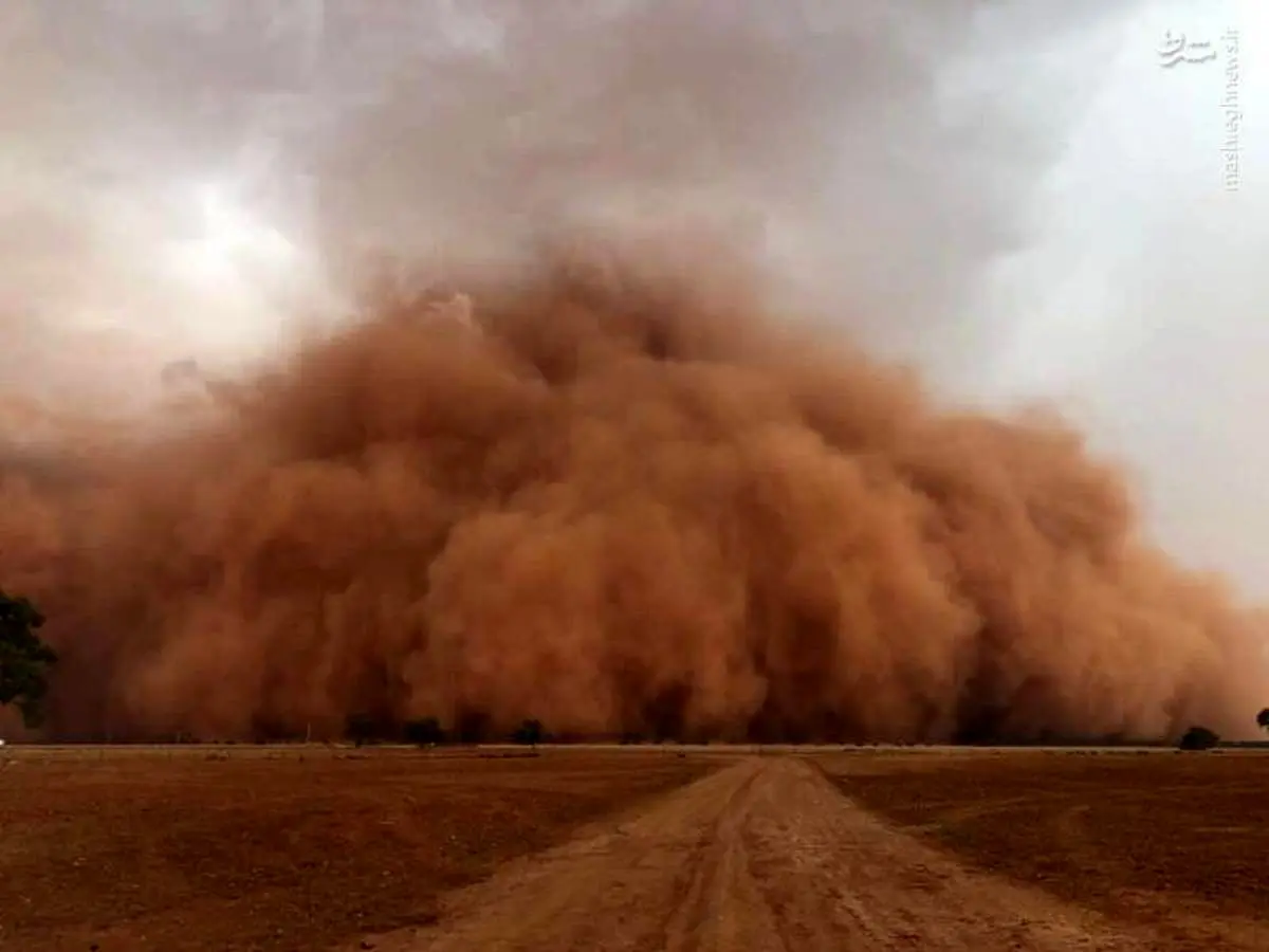 وقوع طوفان شن در شمال سیستان و بلوچستان + ویدئو