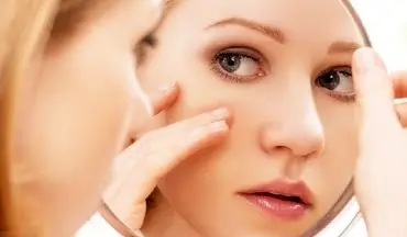 برای اینکه پوست زیبایی داشته باشید این عادات را در زمان آرایش کردن ترک کنید