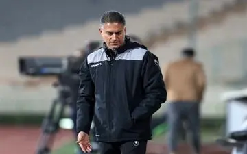 حمید مطهری: می‌ترسیم از بازیکنان تاجیک خود استفاده کنیم/ در نیم فصل یار گرفتن خیلی سخت است