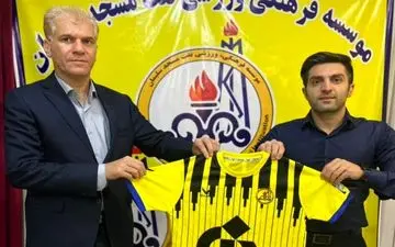 مهاجم تراکتور شاگرد مهاجری شد