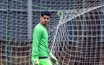 رقابت داغ در خط دروازه؛ واکنش دیدنی نیازمند و تحسین خلیفه (عکس)