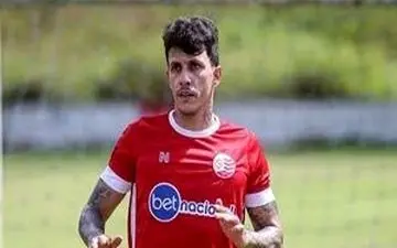 ستاره خارجی استقلال را فالو کرد