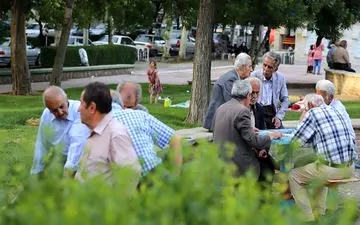 خبرهایی درباره افزایش حقوق سال آینده بازنشستگان