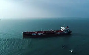 هفت ملوان نفتکش انگلیسی، ایران را ترک کردند