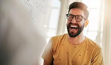 علت خنده های عصبی چیست؟+درمان