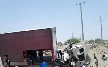 واژگونی کامیون فوتون در جاسک مرگ راننده‌اش را رقم زد