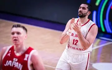 آخرین وضعیت آرمان زنگنه پس از مصدومیت در بازی با ژاپن/ بازگشت به تیم در روزهای آینده