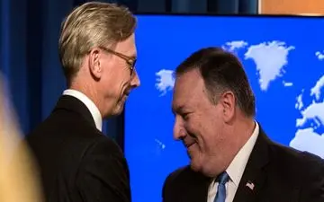 دلیل استعفای برایان هوک چه بود؟