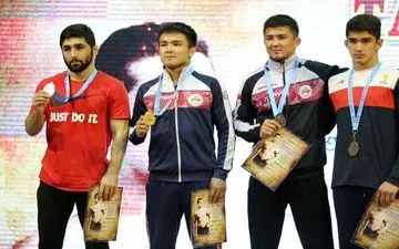 خط خوردن یزدانی از ترکیب تیم ملی کشتی جوانان؛ماجرایی عجیب!